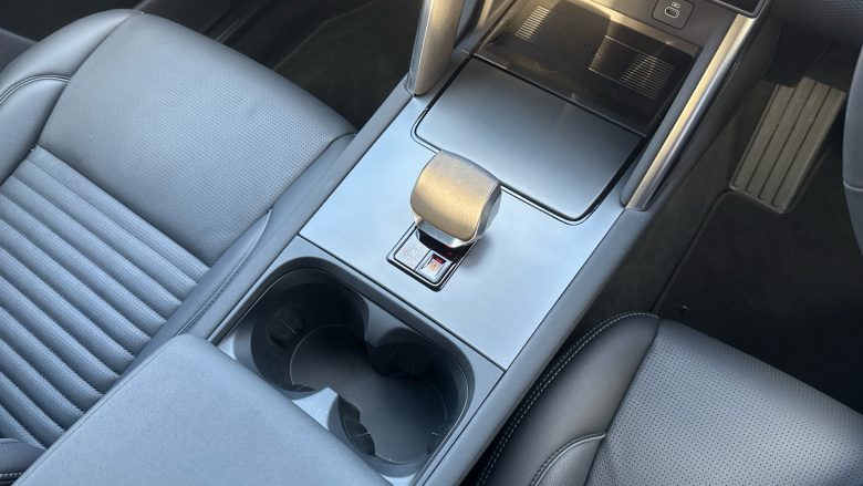 Land Rover Discovery Sport 1.5 P270e Dynamic SE 5dr Auto [5 Seat] Station Wagon